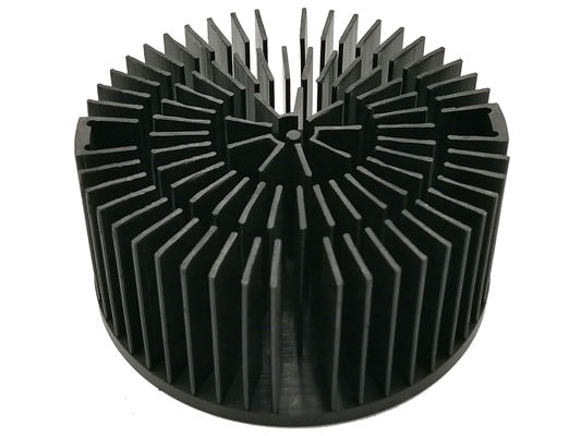 Le noir a anodisé le radiateur en aluminium forgé froid AL1070 antirouille