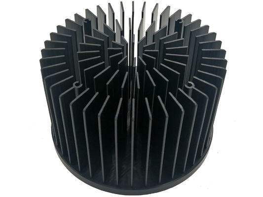ISO9001 anodisant le radiateur forgé froid 60-65Watt pour le plafonnier