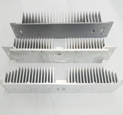 L'extrusion en aluminium de recourbement d'alliage profile le radiateur universel