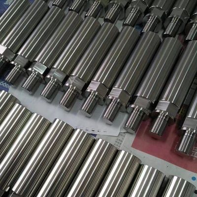 Commande numérique par ordinateur antirouille automatique tournant les pièces en aluminium, pièces tournées par haute précision anticorrosives