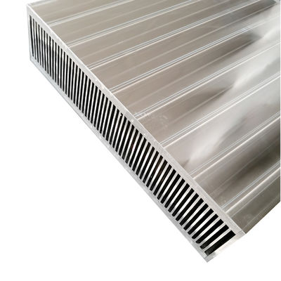 Forme pratique de rectangle de radiateur en aluminium universel de feuille