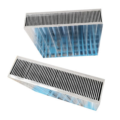 Forme pratique de rectangle de radiateur en aluminium universel de feuille
