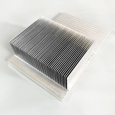 Radiateur antirouille industriel de laser, extrusion en aluminium de anodisation de radiateur