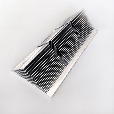 Radiateur électronique époxyde de triangle avec l'adhésif thermique rempli