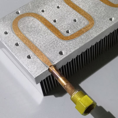 Radiateur électronique IGBT de tube d'en cuivre d'Enbeded pour le refroidissement par l'eau