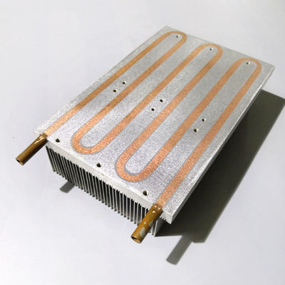Radiateur en aluminium refroidi à l'eau antirouille argenté universel