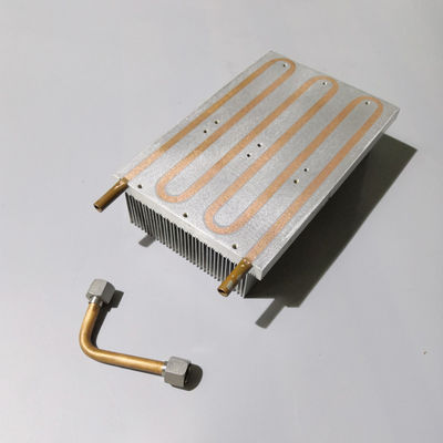 Radiateur en aluminium refroidi à l'eau antirouille argenté universel