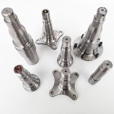 Remorque antirouille Axle Spindle, précision d'acier au carbone de souffle de sable haute forgeant des pièces