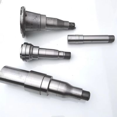 Remorque antirouille Axle Spindle, précision d'acier au carbone de souffle de sable haute forgeant des pièces