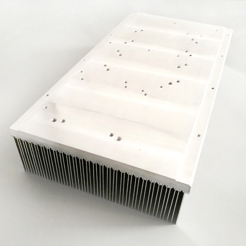 Couleur d'argent de corrosion de radiateur électronique d'UPS de semi-conducteur anti
