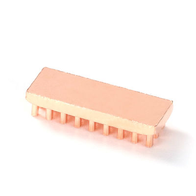 Préparation de surface de peinture stable expulsée antirouille de radiateur de cuivre