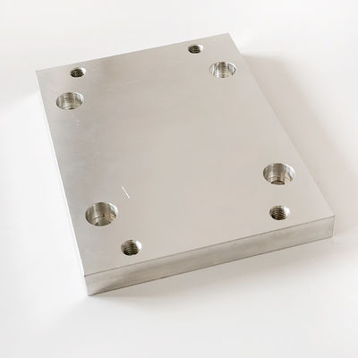 Matériel en aluminium de fraisage de recourbement de pièces de commande numérique par ordinateur de biens pour des véhicules à moteur